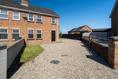 4 The Paddock, Sion Mills, BT829GZ-4.jpg
