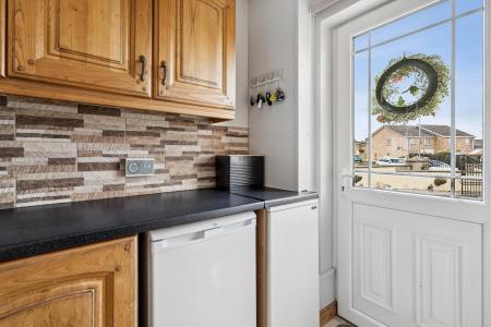 16 Danton Manor, Artigarvan, BT82 0NT-10.jpg