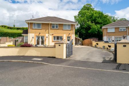 16 Danton Manor, Artigarvan, BT82 0NT-5.jpg