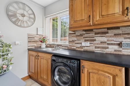 16 Danton Manor, Artigarvan, BT82 0NT-11.jpg