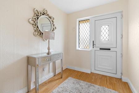 14 Meadow Crescent, Sion Mills, BT82 9QE-7.jpg