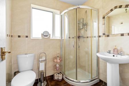 14 Meadow Crescent, Sion Mills, BT82 9QE-12.jpg