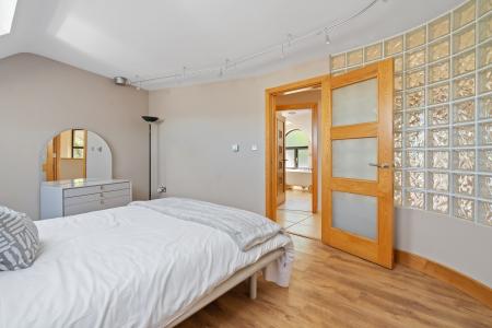 76 Derry Road, Strabane, BT82 8LD - Interior-7.jpg