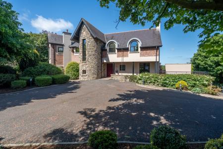 76 Derry Road, Strabane, BT82 8LD - Exterior-34.jpg