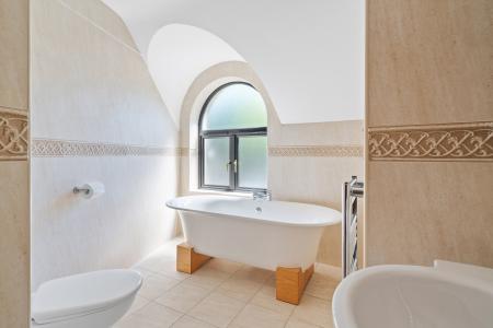 76 Derry Road, Strabane, BT82 8LD - Interior-8.jpg