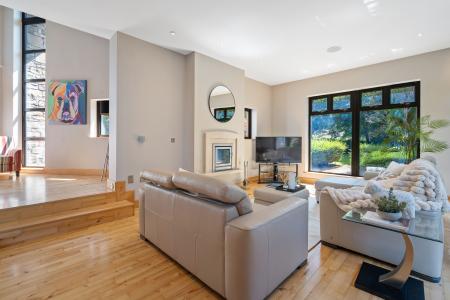 76 Derry Road, Strabane, BT82 8LD - Interior-26.jpg