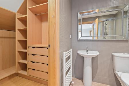 76 Derry Road, Strabane, BT82 8LD - Interior-11.jpg
