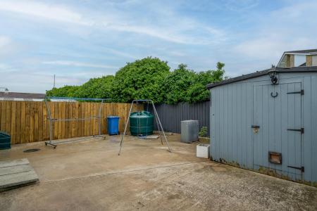 32 Elmwood Green, Castlederg, BT81 7GY-5.jpg