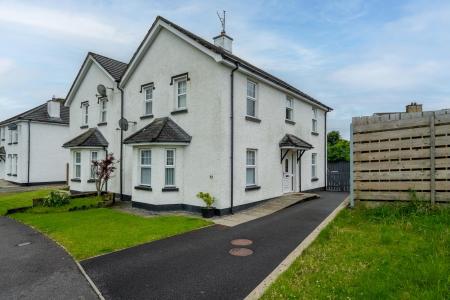 32 Elmwood Green, Castlederg, BT81 7GY-1.jpg