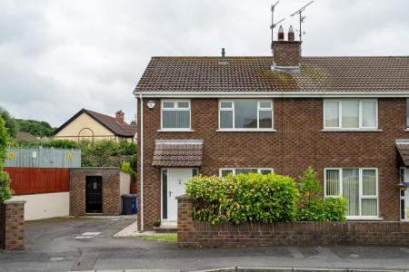 59 Glenside, Strabane, BT82 8PU-1.jpg
