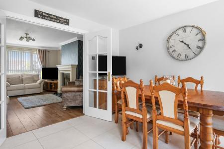 10 Ballee Grove, Strabane, BT82 8RP-13.jpg