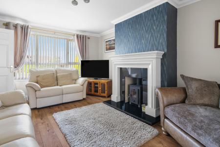 10 Ballee Grove, Strabane, BT82 8RP-11.jpg