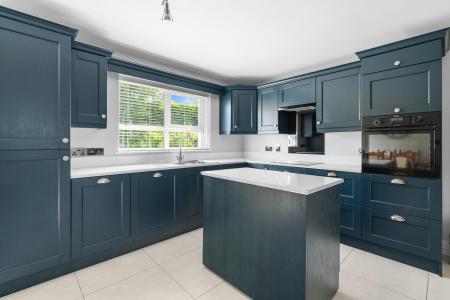 10 Ballee Grove, Strabane, BT82 8RP-18.jpg