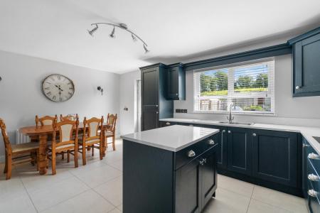 10 Ballee Grove, Strabane, BT82 8RP-17.jpg