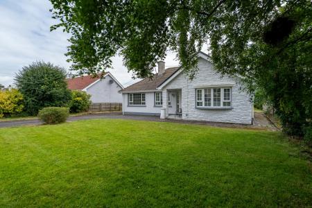 64 Ballycolman Avenue, Strabane, BT82 9AF-3.jpg