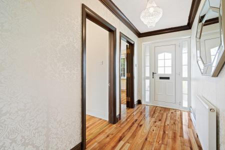 64 Ballycolman Avenue, Strabane, BT82 9AF-13.jpg