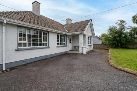 64 Ballycolman Avenue, Strabane, BT82 9AF-4.jpg