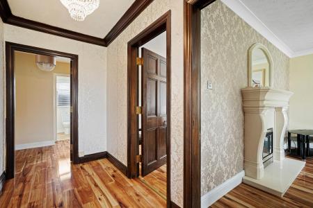 64 Ballycolman Avenue, Strabane, BT82 9AF-10.jpg