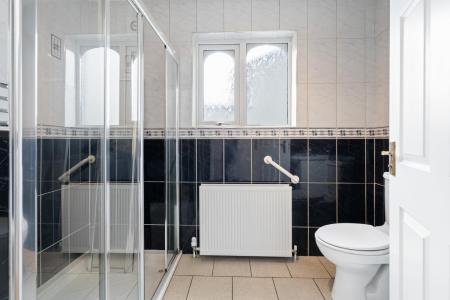 25 Melmount Villas, Strabane-13.jpg