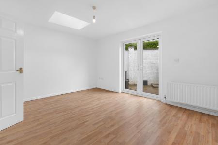 25 Melmount Villas, Strabane-14.jpg