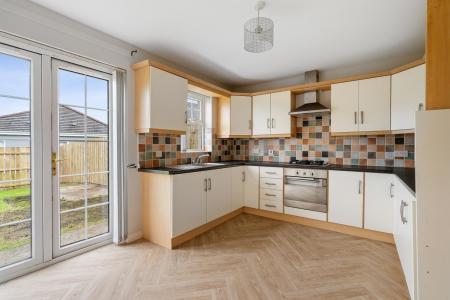 149 Mount Carmel Heights, Strabane, BT82 8JT-11.jpg