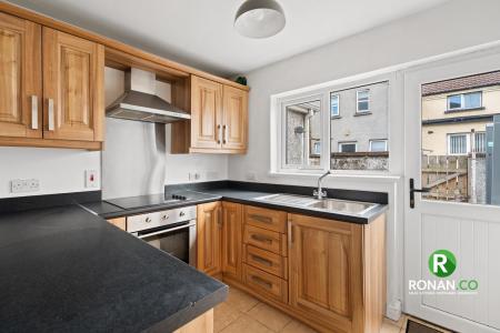 12 Church Square, Sion Mills, BT82 9HD (8 of 12).jpg