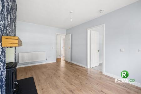12 Church Square, Sion Mills, BT82 9HD (3 of 12).jpg