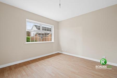 49 Glenside, Strabane, BT82 8PU (19 of 22).jpg