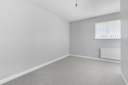 63 Glebe Gardens, Sion Mills, BT82 9PA (17 of 24).jpg