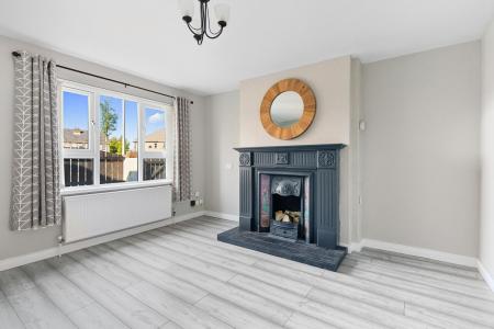 63 Glebe Gardens, Sion Mills, BT82 9PA (11 of 24).jpg