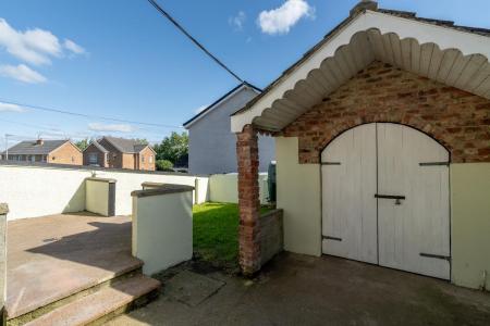 63 Glebe Gardens, Sion Mills, BT82 9PA (7 of 24).jpg