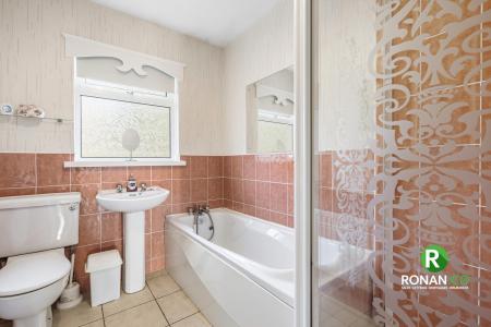 159 Laurel drive, Strabane BT82 9BW (18 of 28).jpg