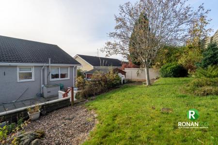 159 Laurel drive, Strabane BT82 9BW (10 of 28).jpg