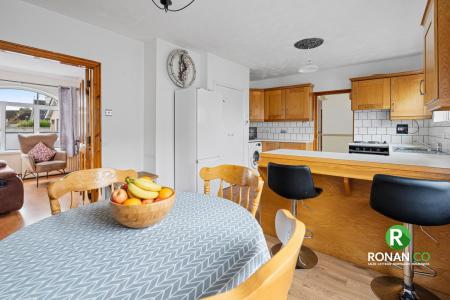 62a Castlefin Road, Castlederg (14 of 25).jpg