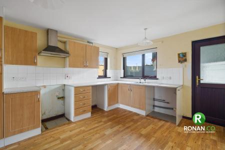 17 Blackstone Park, Magheramason, BT47 2SB (16 of 24).jpg