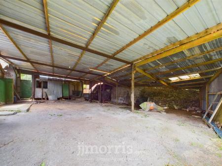 Long Barn & Outbuildings
