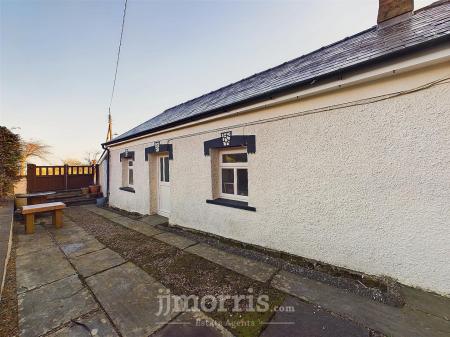 CAM03686G0-PR0255-STILL002.jpg