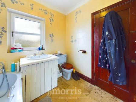Family Bathroom