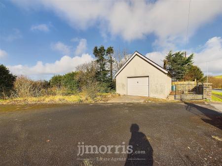 CAM03686G0-PR0256-STILL002.jpg