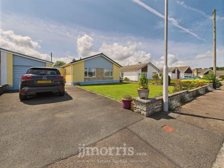 CAM05297G0-PR0058-STILL002.jpg