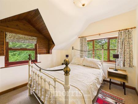 Seventh Bedroom