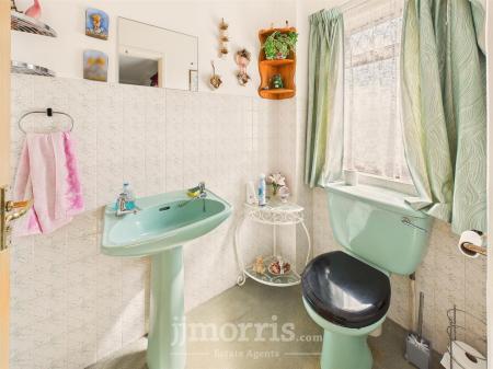 CAM05297G0-PR0067-STILL005.jpg