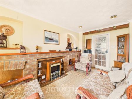 Snug/Sitting Room