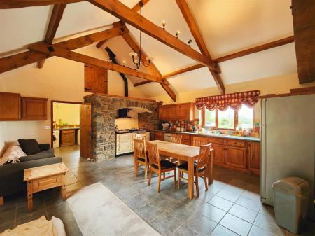 Farmhouse Kitchen/Dining Room