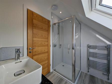 En Suite Shower Room