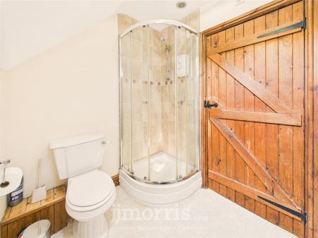 En Suite Shower Room