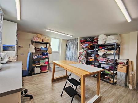 Studio/Hobby/Work Room (useable as a 4th Bedroom)