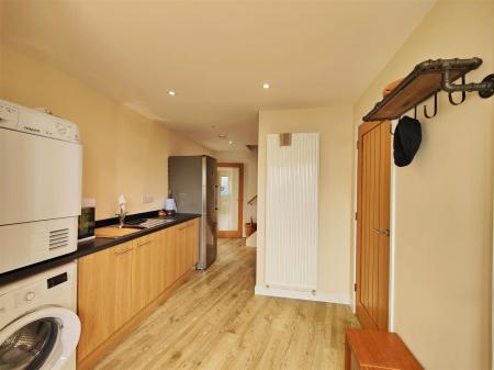 Utility Room/ Side Entrance Hall