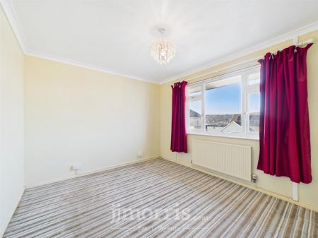 Bedroom 1 (Front)