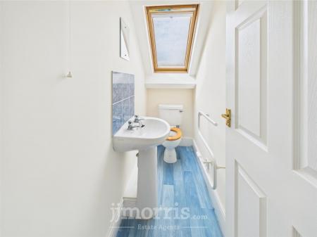 Separate WC